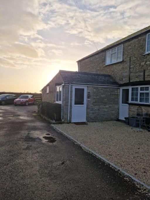 Flamingos Nest Oxford Countryside Apartment Oxford - Bicester Village - Blenheim Palace - Wifi- Free Parking Exteriör bild